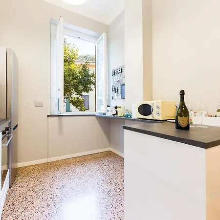 Appartement Beach, 2br, Luxury Genoa, Wifi By Tilo Genua